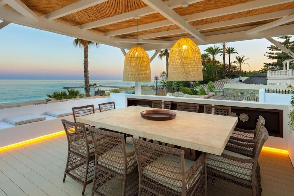 Villa Beachfront La Luisa, Golden Mile, Marbella