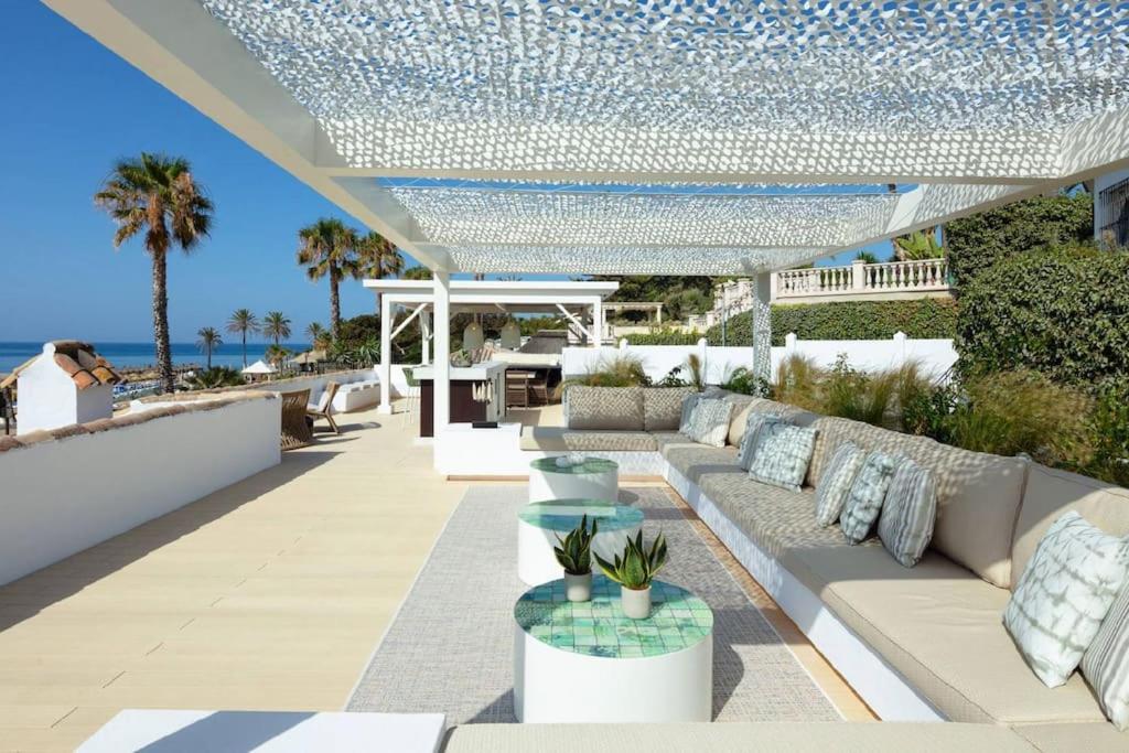 Beachfront La Luisa, Golden Mile,