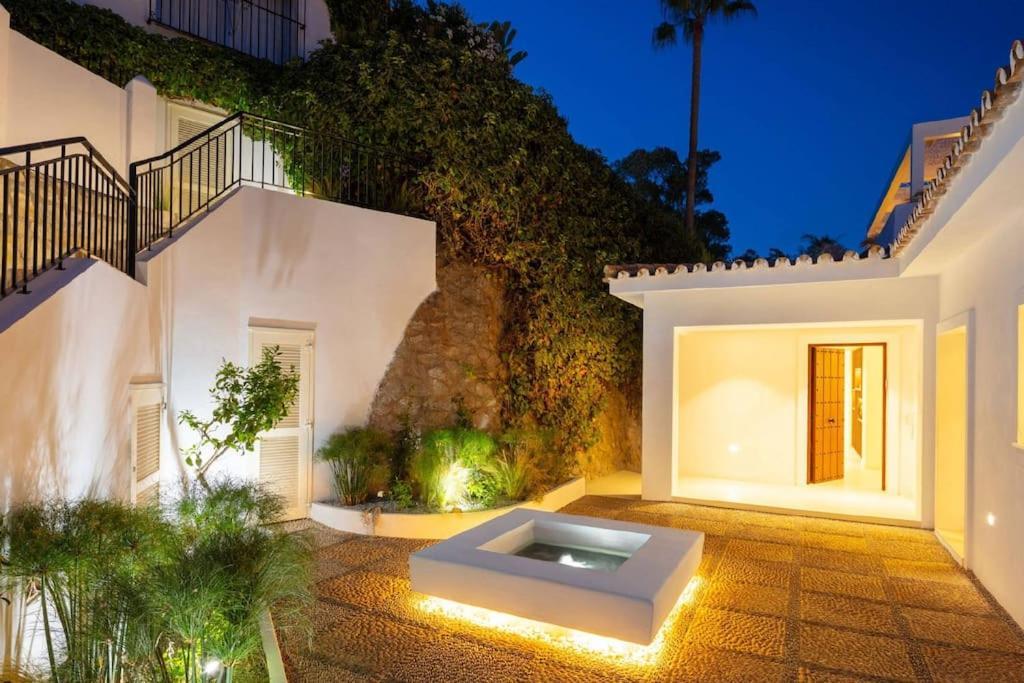 Beachfront La Luisa, Golden Mile, Marbella